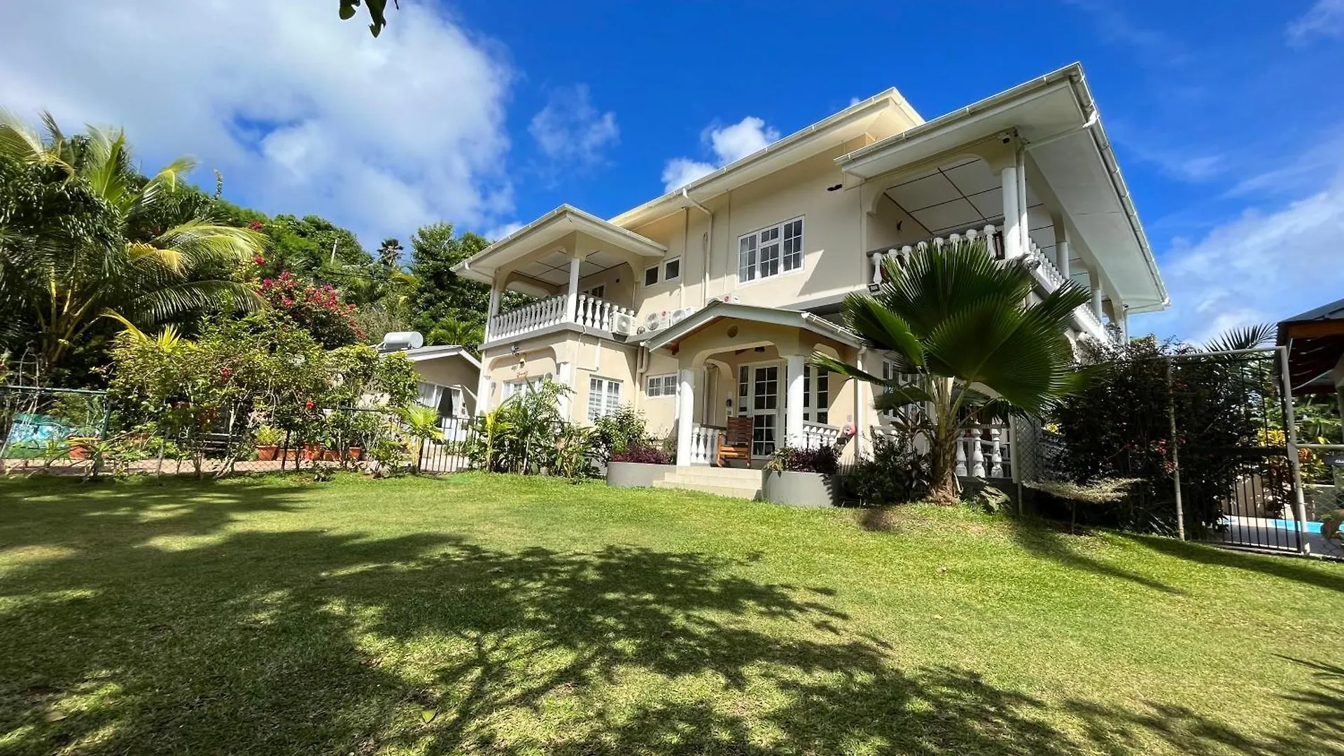 Royal Bay Apartment Anse Royale